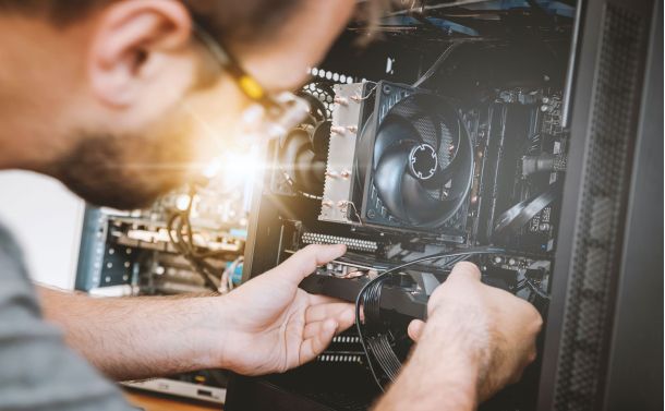 Wartung / Service / Pikett